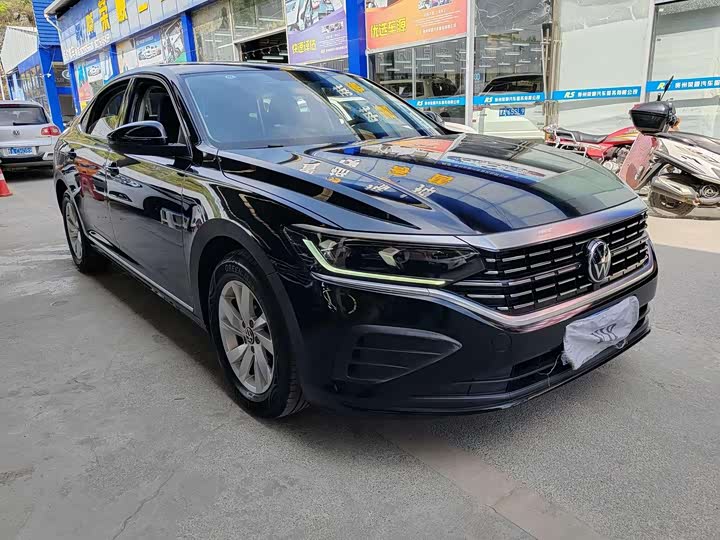 Фото 3 - Volkswagen Passat