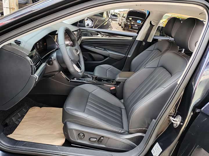 Фото 6 - Volkswagen Passat