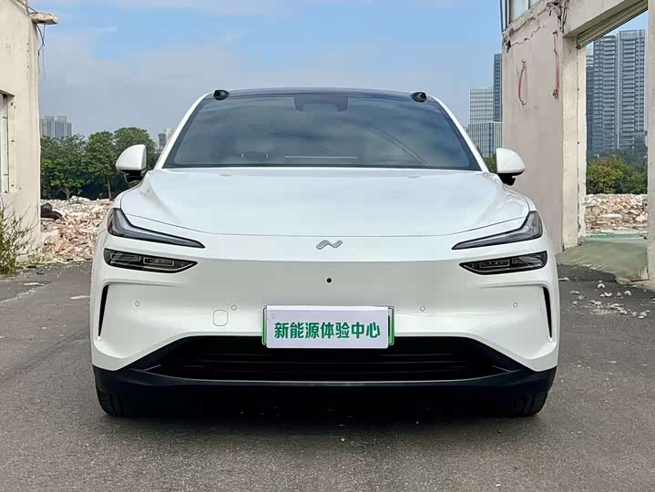 Фото 1 - Nio Onvo L60