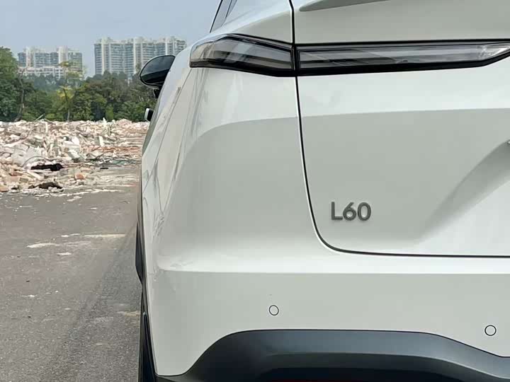 Фото 9 - Nio Onvo L60