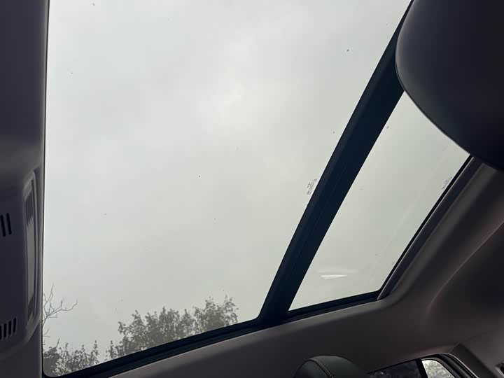 Фото 3 - Volkswagen Tacqua