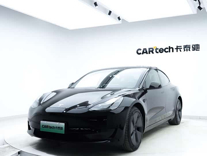 Фото 5 - Tesla Model 3