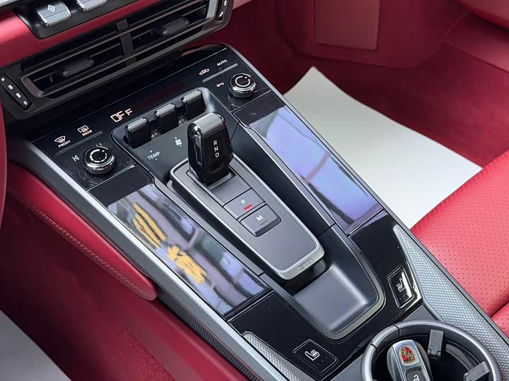 Фото 10 - Porsche 911