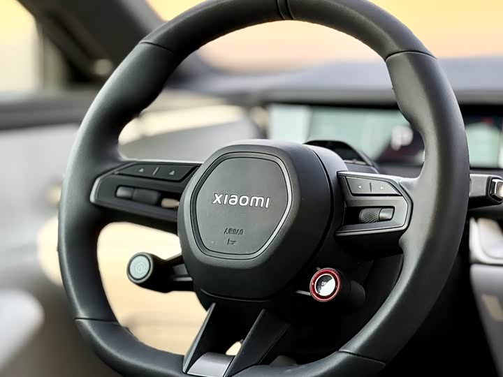 Фото 11 - Xiaomi SU7