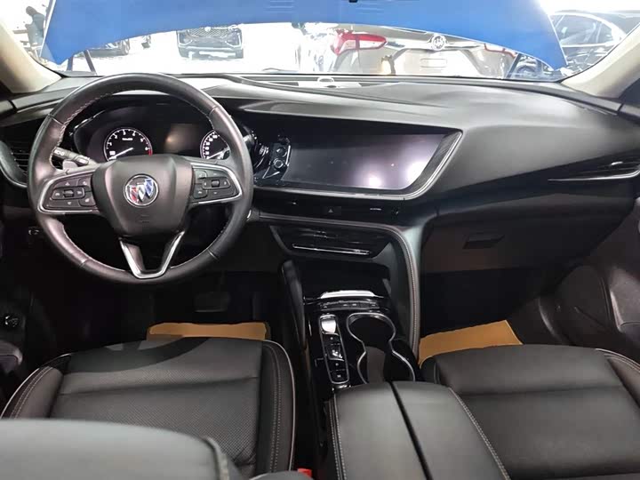 Фото 10 - Buick Envision Plus