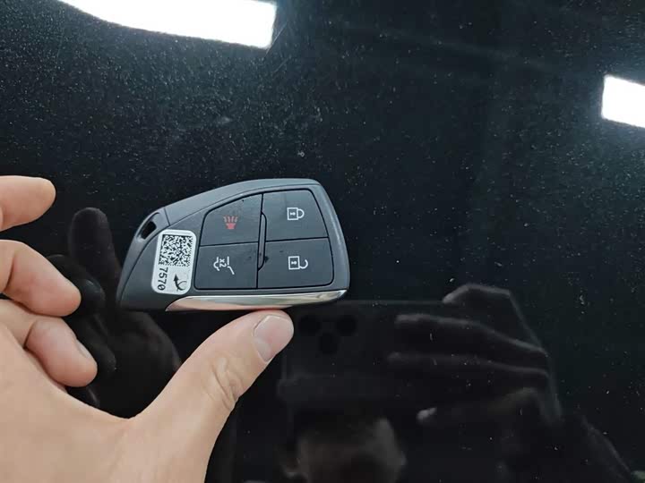 Фото 9 - Buick Envision Plus