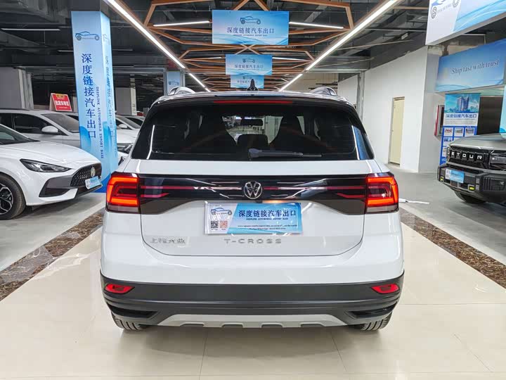 Фото 5 - Volkswagen T-Cross