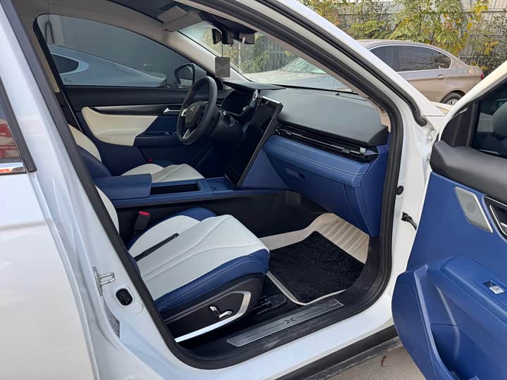 Фото 4 - XPeng G3