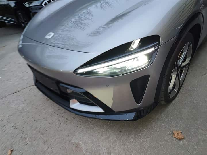 Фото 15 - Xiaomi YU7