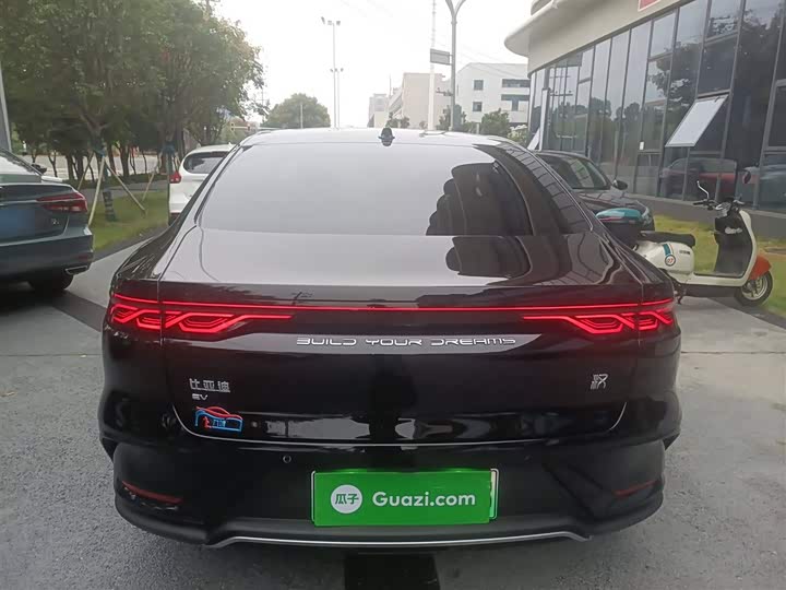 Фото 6 - BYD Han