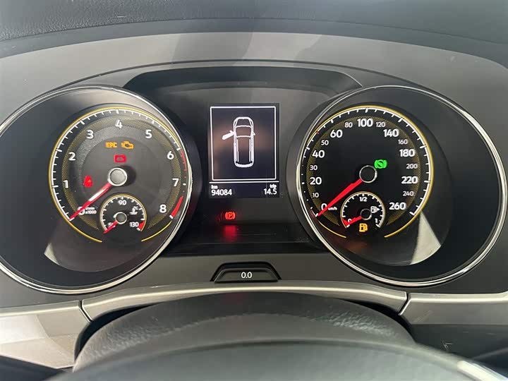 Фото 5 - Volkswagen Touran L