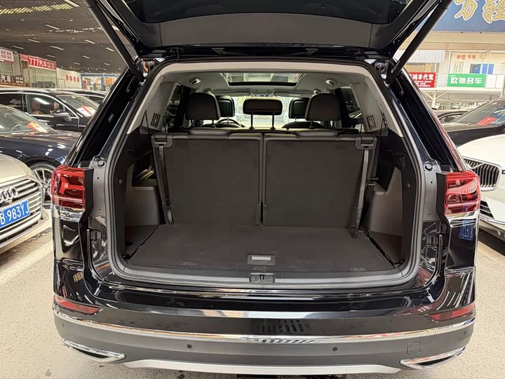 Фото 33 - Volkswagen Teramont Pro