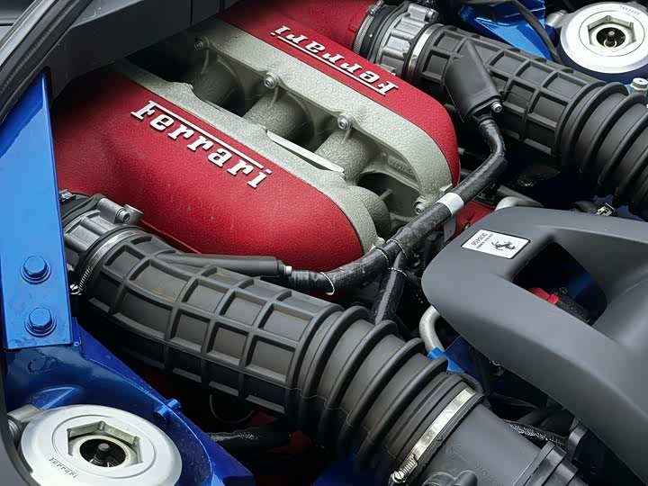 Фото 12 - Ferrari Purosangue