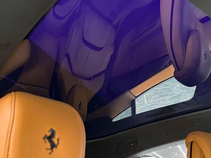Фото 20 - Ferrari Purosangue