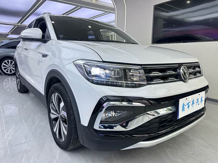 Фото 3 - Volkswagen T-Cross
