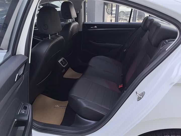 Фото 11 - Volkswagen Bora