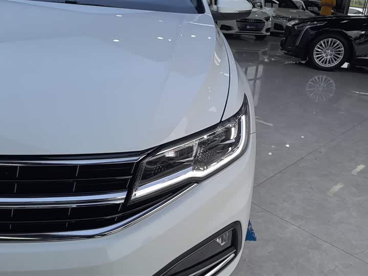 Фото 5 - Volkswagen Bora