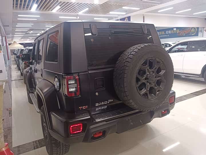 Фото 7 - BAIC Beijing BJ40