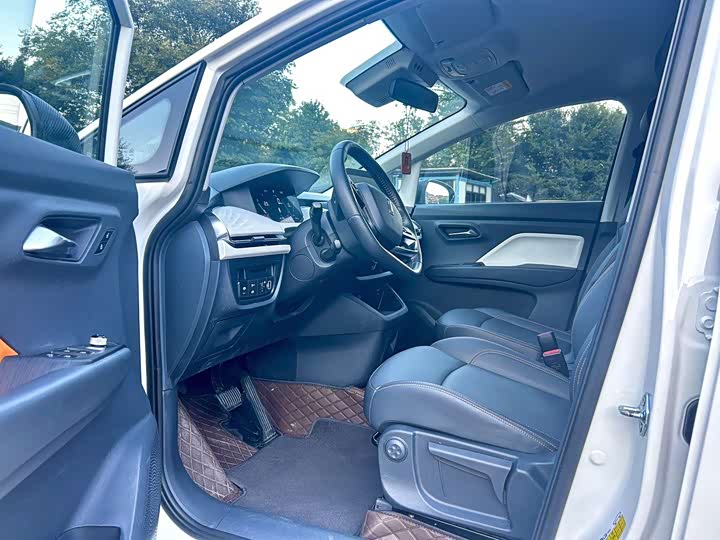 Фото 7 - Bestune NAT