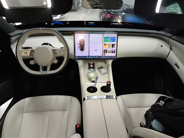 Фото 10 - Xiaomi YU7