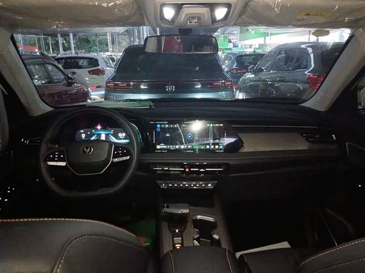 Фото 10 - Changan X7 Plus