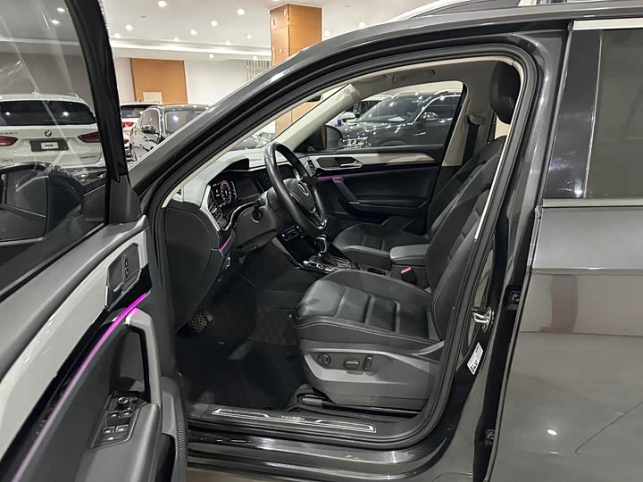 Фото 7 - Volkswagen Tayron