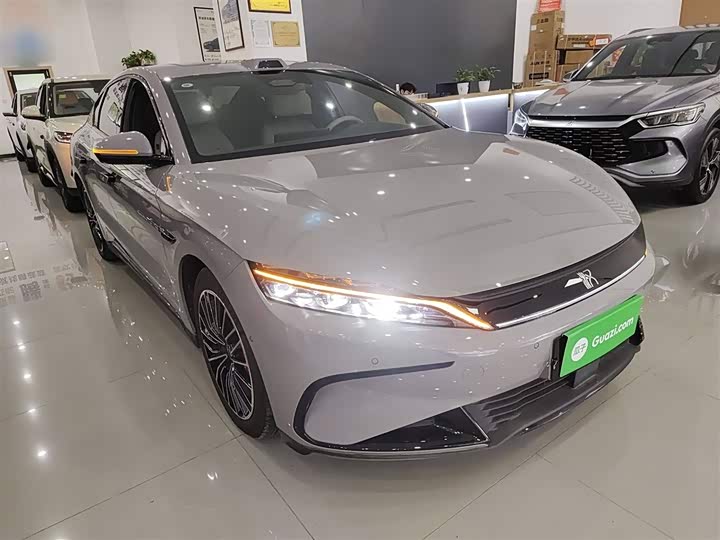 Фото 4 - BYD Han