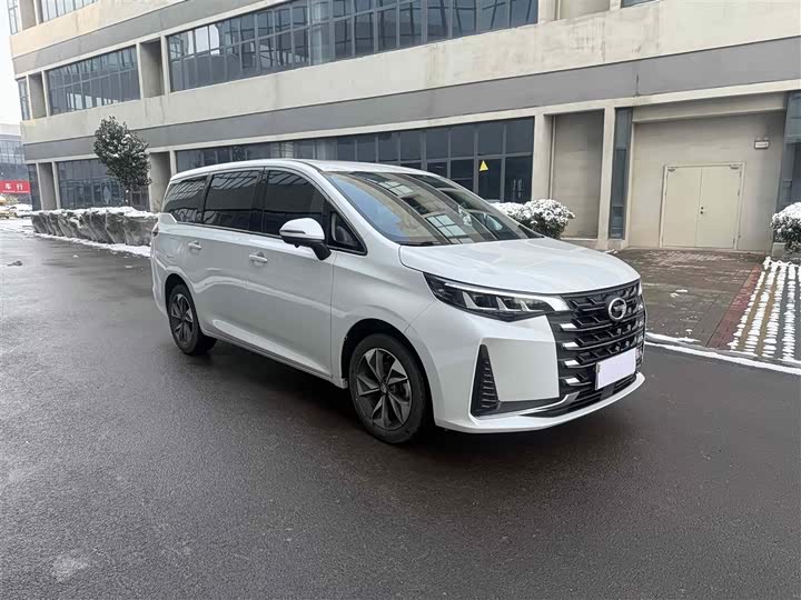 Фото 3 - GAC Trumpchi M6