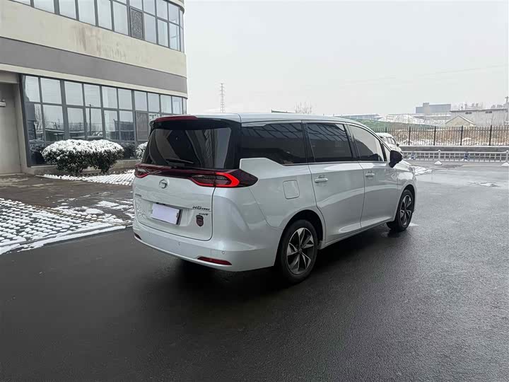 Фото 7 - GAC Trumpchi M6