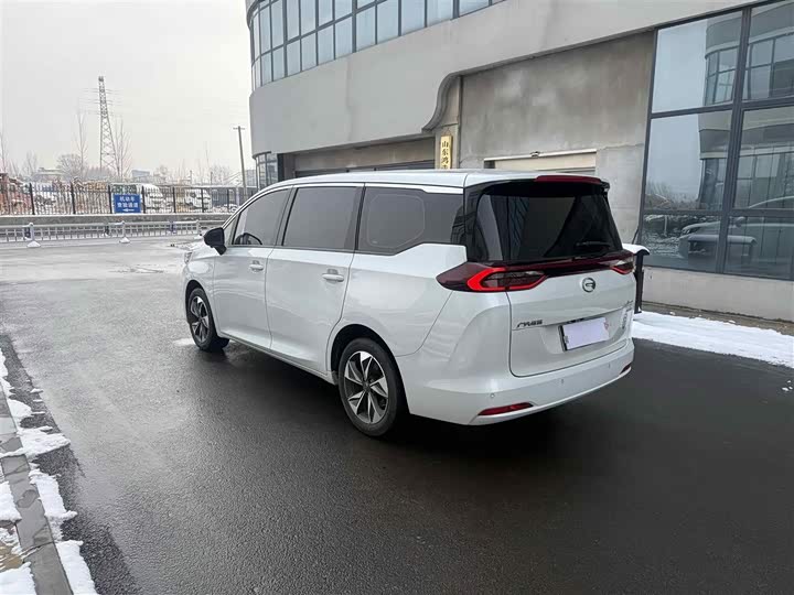 Фото 9 - GAC Trumpchi M6