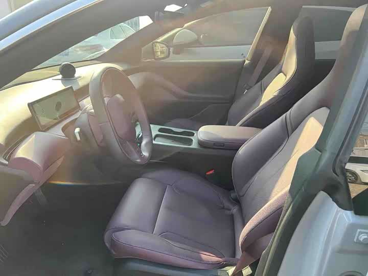 Фото 2 - Nio ET5