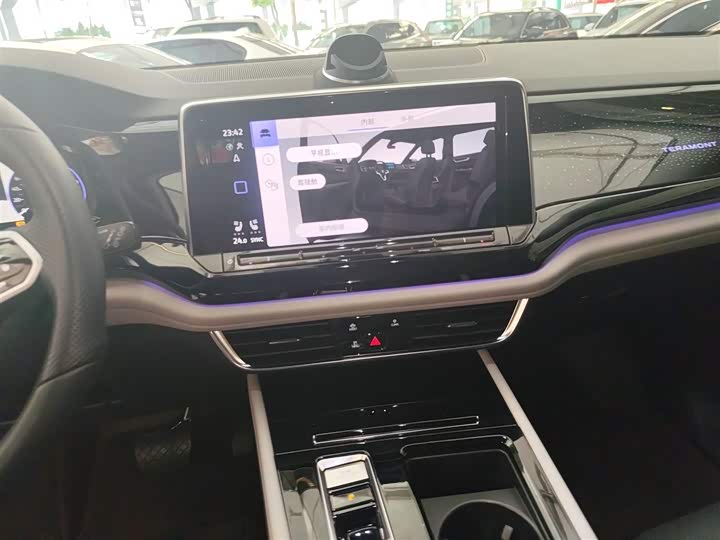 Фото 9 - Volkswagen Teramont Pro