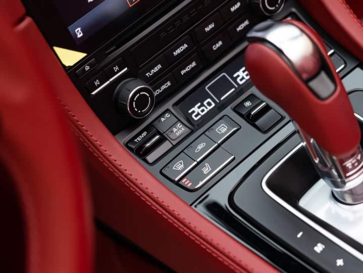 Фото 24 - Porsche 718