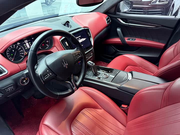 Фото 5 - Maserati Ghibli