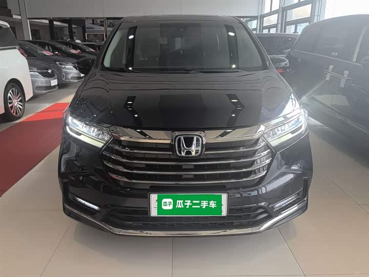 Фото 3 - Honda Odyssey