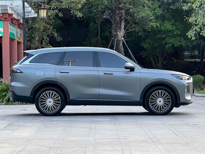 Фото 10 - Chery Tiggo 8L