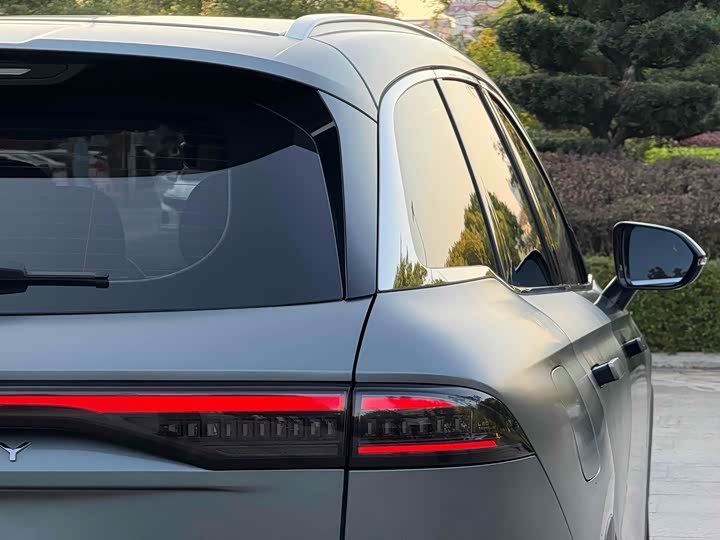 Фото 9 - Chery Tiggo 8L