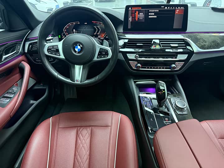 Фото 9 - BMW 5 Series