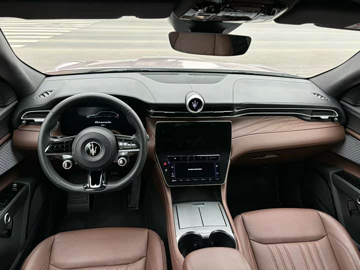 Фото 4 - Maserati Grecale