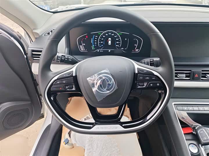 Фото 11 - Dongfeng Aeolus E70