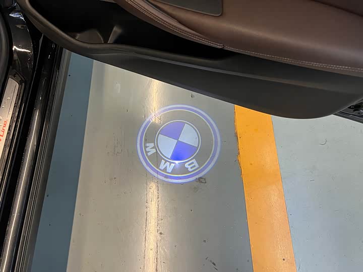 Фото 15 - BMW 5 Series Hybrid