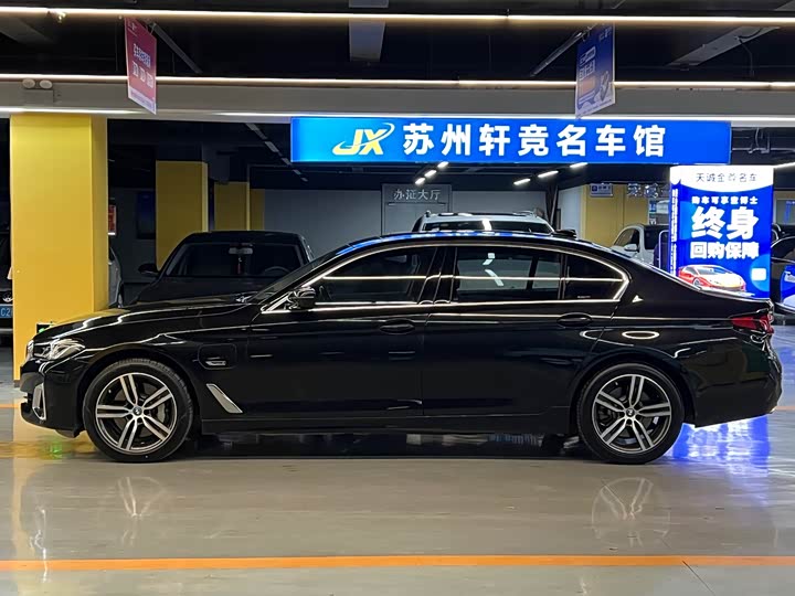 Фото 3 - BMW 5 Series Hybrid