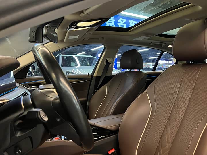 Фото 7 - BMW 5 Series Hybrid