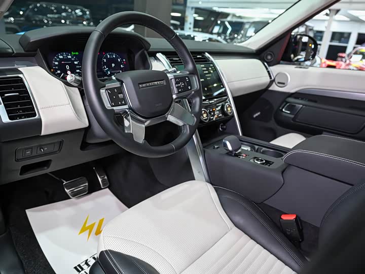 Фото 6 - Land Rover Discovery