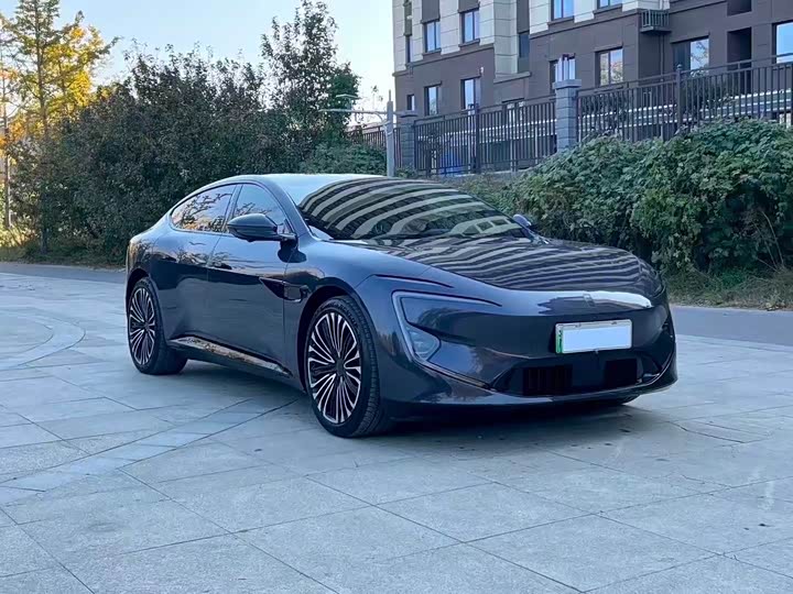 Фото 3 - Avatr 12