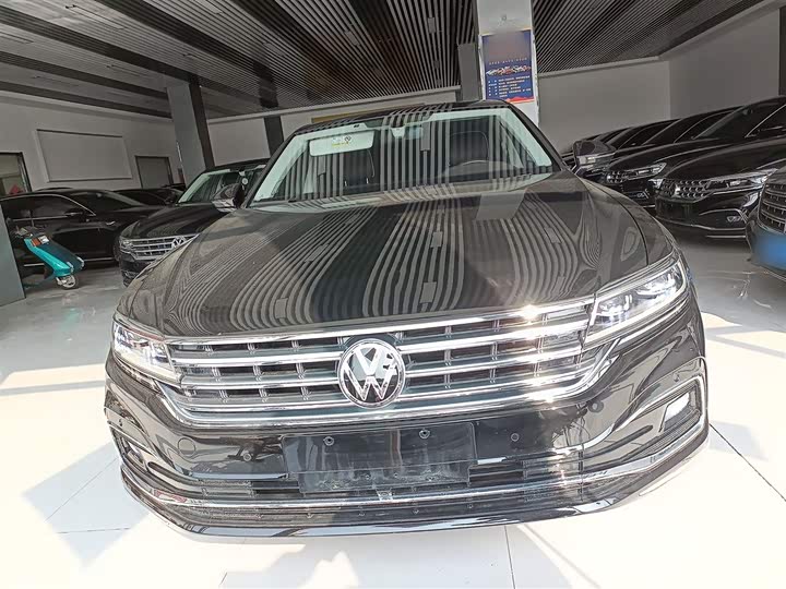 Фото 3 - Volkswagen Phideon