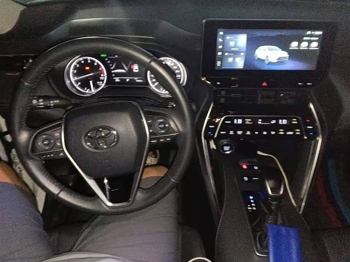 Фото 13 - Toyota Venza