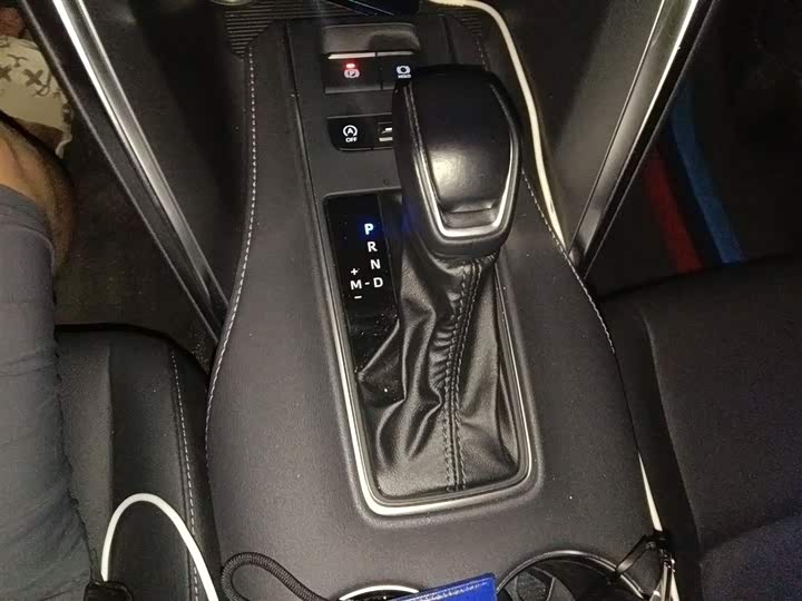 Фото 7 - Toyota Venza