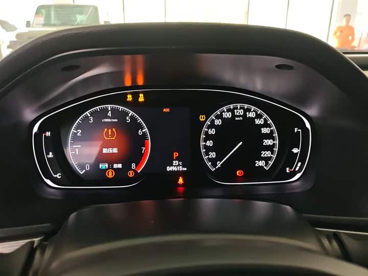 Фото 12 - Honda Accord