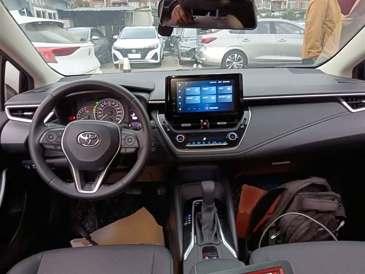 Фото 10 - Toyota Allion